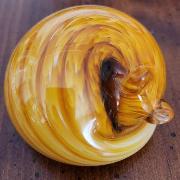 Nunwell Amber‎ Swirl Art Glass Sleeping Cat 2-1/4" Paperweight Signed Nunwell 07 - Picture 5 of 9